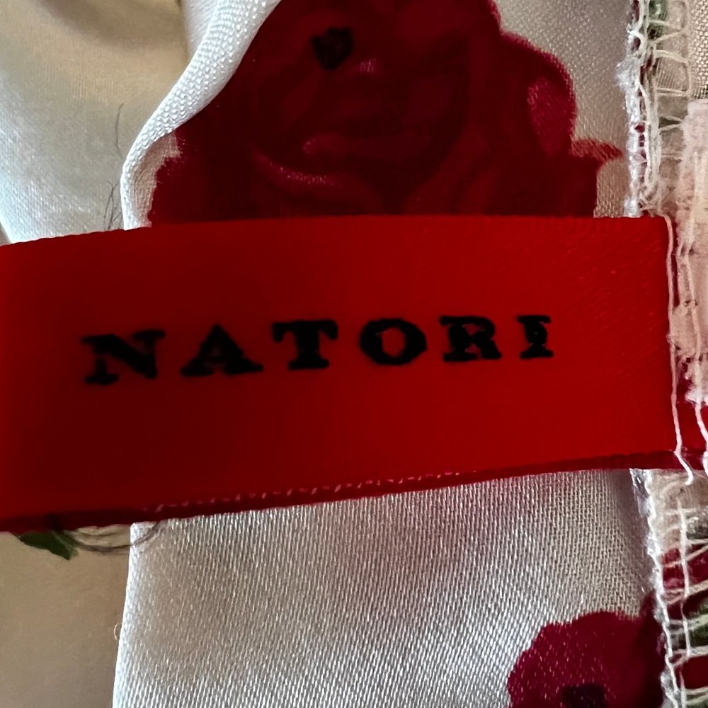 Like new JOSIE NATORI Kimono Style Cream Satin-Like Red Rose Print Robe … - Picture 5 of 11